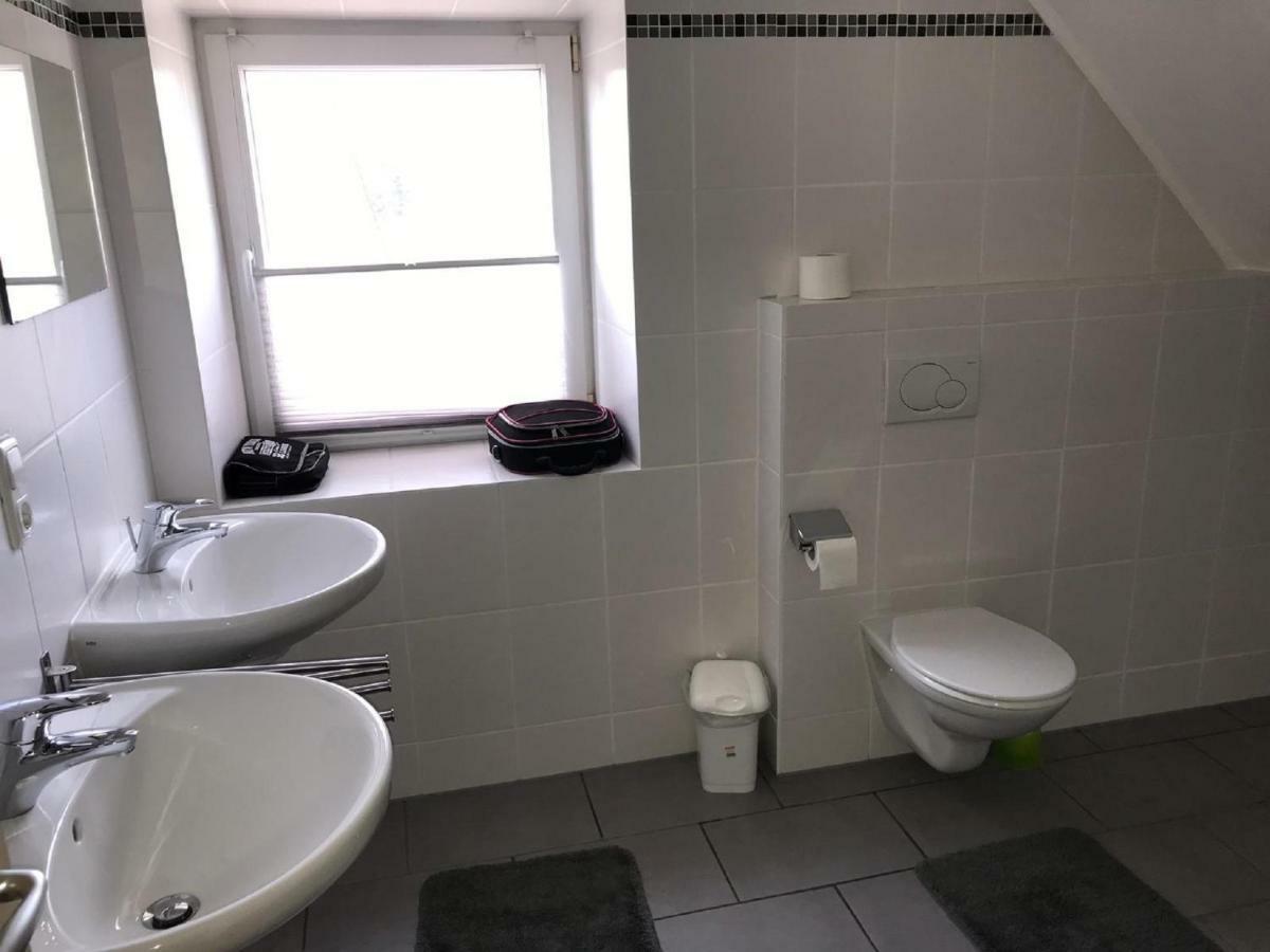 Ferienwohnung Asum Dasing Esterno foto