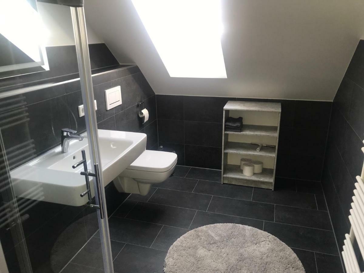 Ferienwohnung Asum Dasing Esterno foto