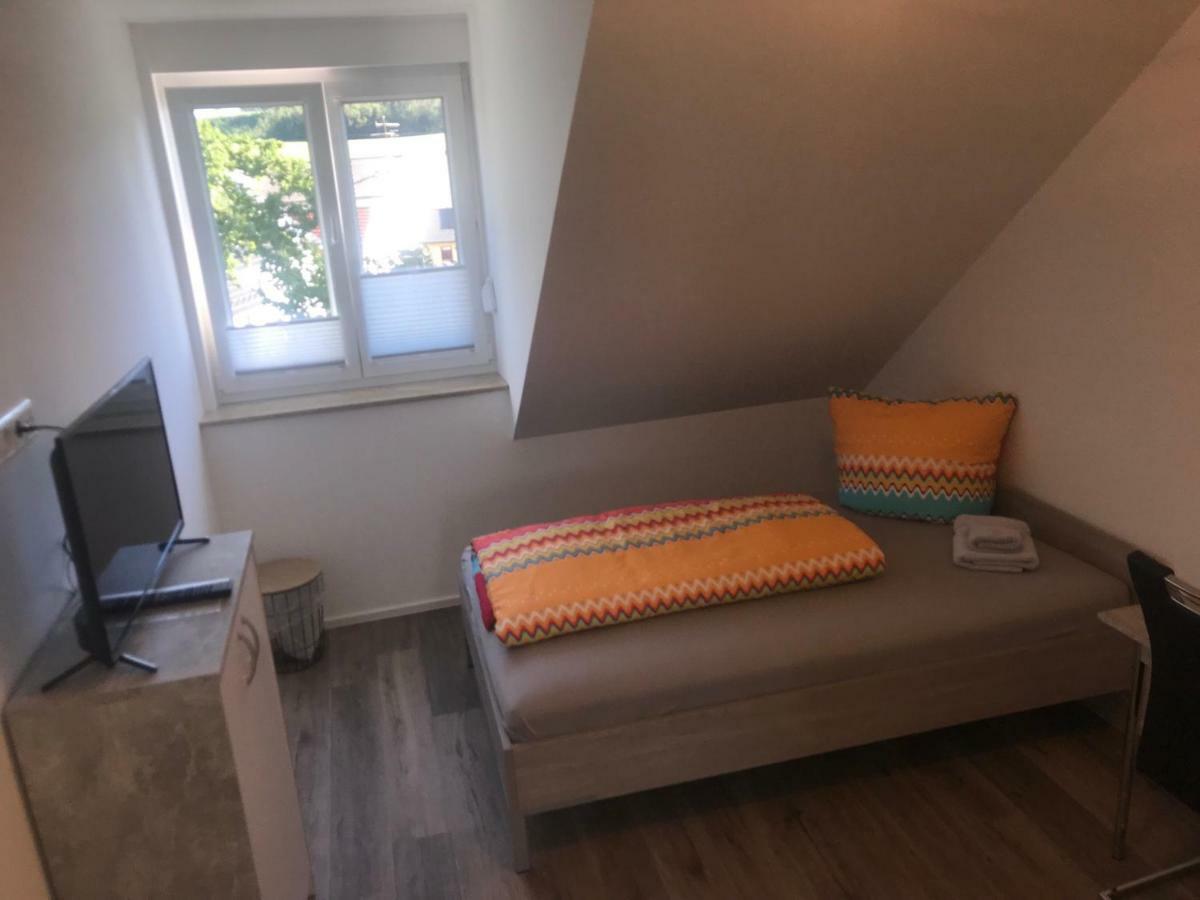Ferienwohnung Asum Dasing Esterno foto