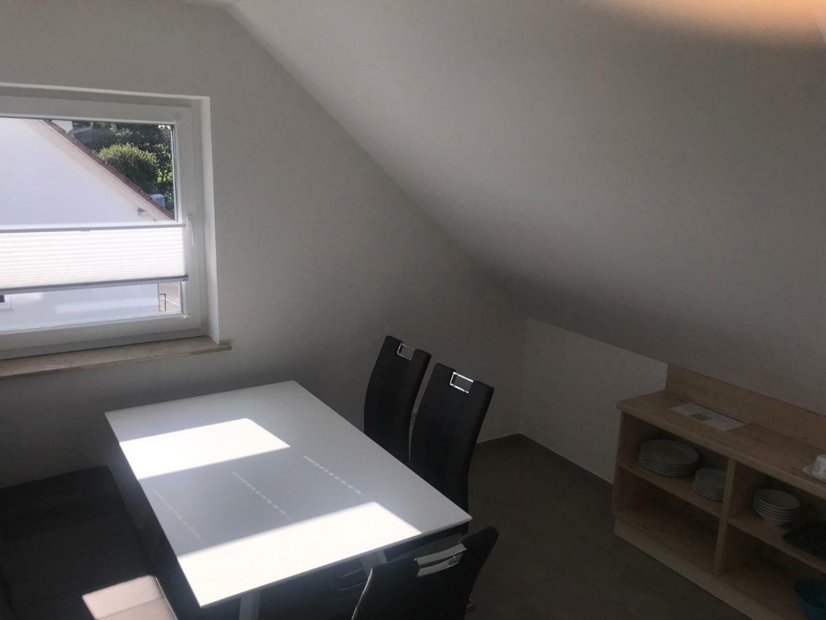 Ferienwohnung Asum Dasing Esterno foto